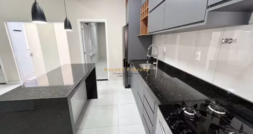 Imperdível casa à venda em santa bárbara d'oeste-sp, no bairro terrazul sm, com 2 quartos, 1 suíte, 2 salas, 3 banheiros, 5 vagas de garagem e 120,00 m² de área. aproveite!