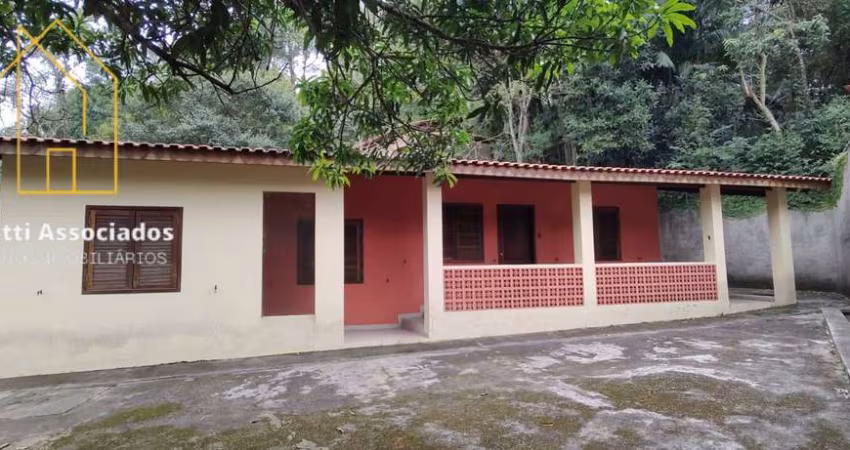 Casa Térrea, rua sem saida, Km.26, terreno com 769m², arvores frutiferas,