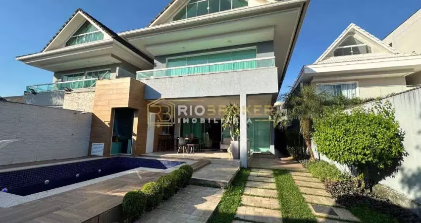 Casa em condomínio fechado com 4 quartos à venda na Avenida Vereador Alceu de Carvalho, 665, Recreio dos Bandeirantes, Rio de Janeiro