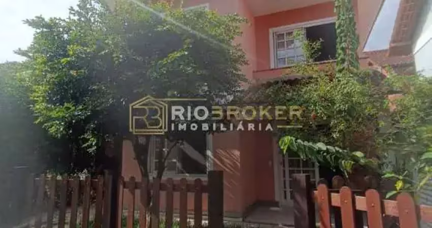 Casa em condomínio fechado com 4 quartos à venda na Estrada dos Bandeirantes, 16243, Vargem Pequena, Rio de Janeiro