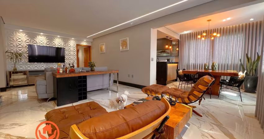 APARTAMENTO À VENDA NO BAIRRO CASTELO, 4 QUARTOS, 3 VAGAS PARALELAS, PRÉDIO DE UM POR ANDAR COM ELEVADOR, 175M²