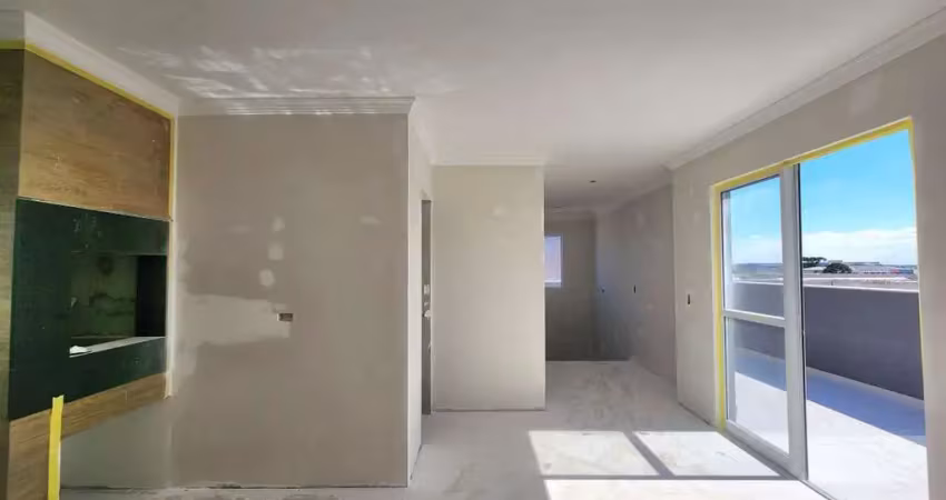 Cobertura aconchegante, face norte, com 3 quartos sendo 1 suíte, terraço gourmet com salão churrasqueira e solarium