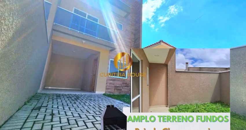 Sobrado 3 quartos sendo 1 suíte Xaxim com amplo terreno nos fundos