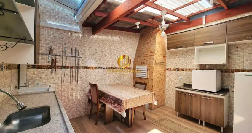 Sobrado 2 quartos sendo 1 suíte com espaço gourmet e ar condicionado no melhor do sítio cercado curitiba