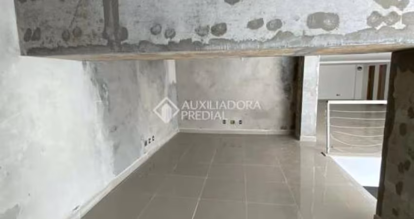 Ponto comercial para alugar na Rua José Brognoli, 117, Saco dos Limões, Florianópolis