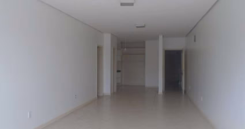 Apartamento com 3 quartos para alugar na Avenida Afonso Delambert Neto, 902, Lagoa da Conceição, Florianópolis
