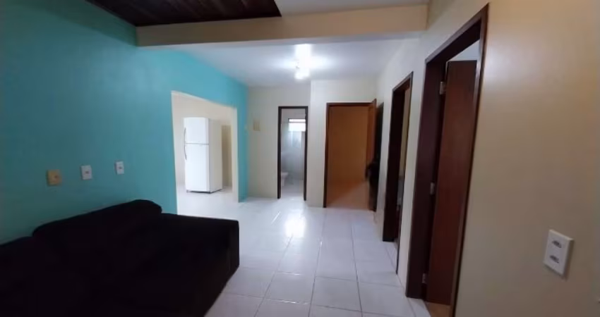 Casa com 2 quartos para alugar na Rodovia Doutor Antônio Luiz Moura Gonzaga, 4718, Rio Tavares, Florianópolis
