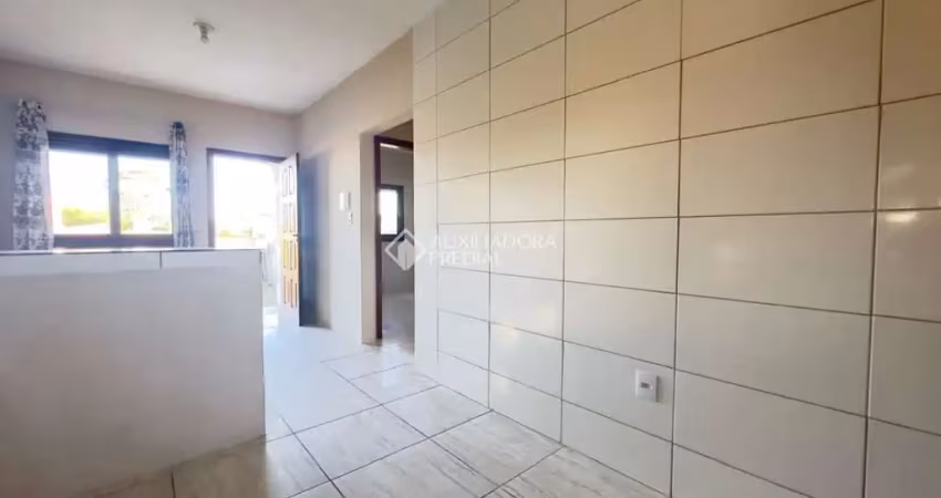Casa com 2 quartos para alugar na Servidão Manoel Cezário Coelho, 271, São João do Rio Vermelho, Florianópolis