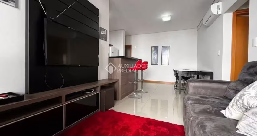 Apartamento com 2 quartos para alugar na Rua Otávio Cruz, 434, Campeche, Florianópolis