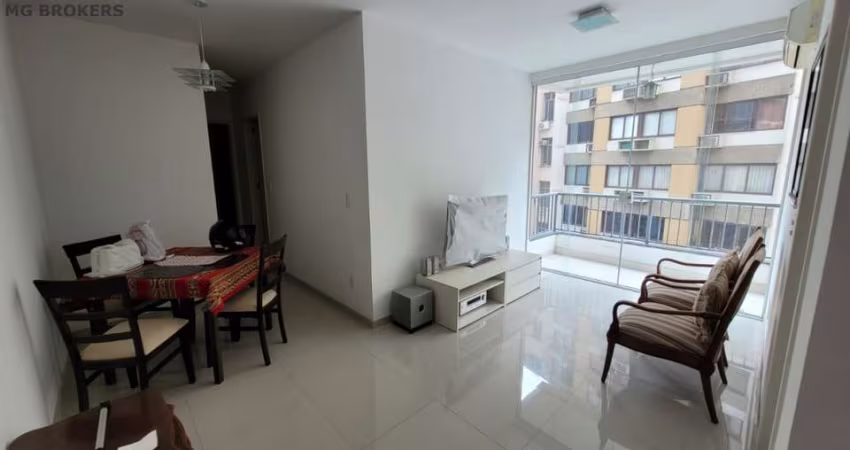 02 quartos, reformado Tijuca, perto do metro