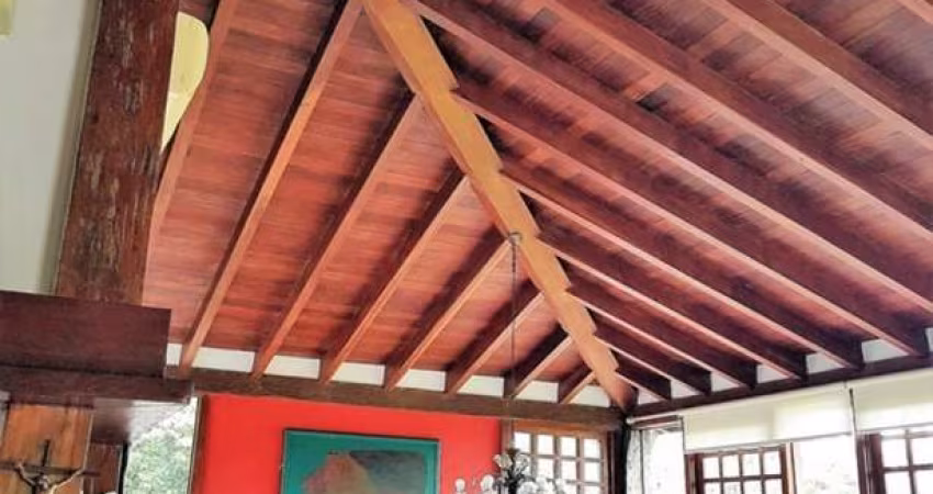Casa à venda Barra da Tijuca, Itanhangá, no Portinho do Massaru, 4 suítes, piscina, churrasqueira, 2 vagas