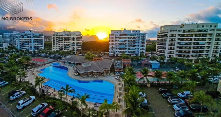 Apartamento à venda no Recreio dos Bandeirantes, Rio de Janeiro-RJ, com 3 quartos, 1 suíte, 3 salas , 3 vagas e 91m² de área. Varanda