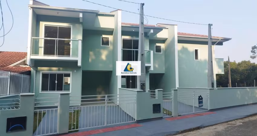 Sobrado Geminado em Ceniro Martins, São José/SC
