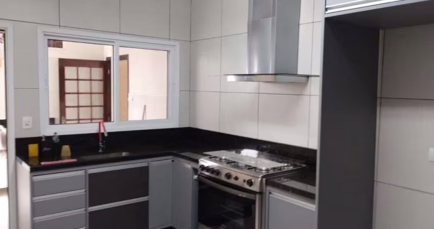 CASA EM CONDOMÍNIO - URBANOVA - SP