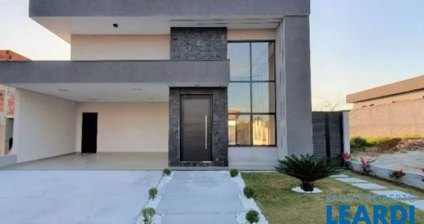 CASA EM CONDOMÍNIO - RESIDENCIAL COLINAS - SP
