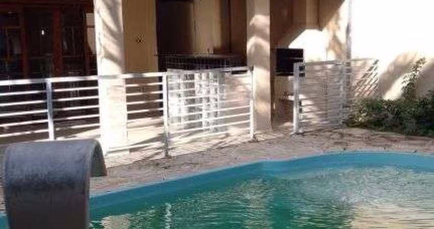 CASA ASSOBRADADA - LOTEAMENTO VILLA BRANCA - SP