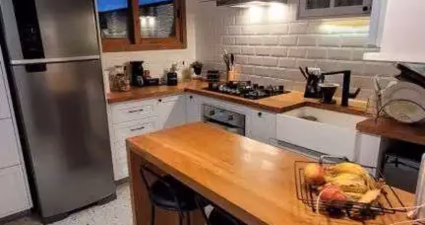 CASA EM CONDOMÍNIO - JARDIM DAS INDÚSTRIAS - SP