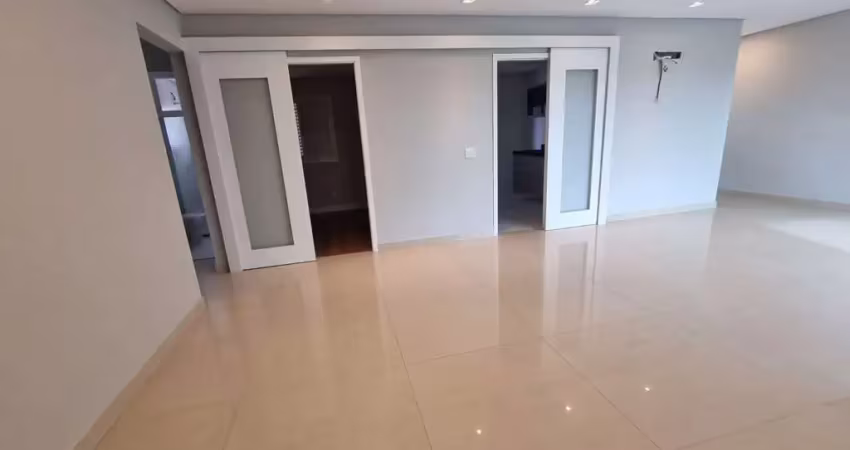 Apartamento com 3 quartos para alugar na Avenida Edouard Six, Jardim Paraíba, Jacareí