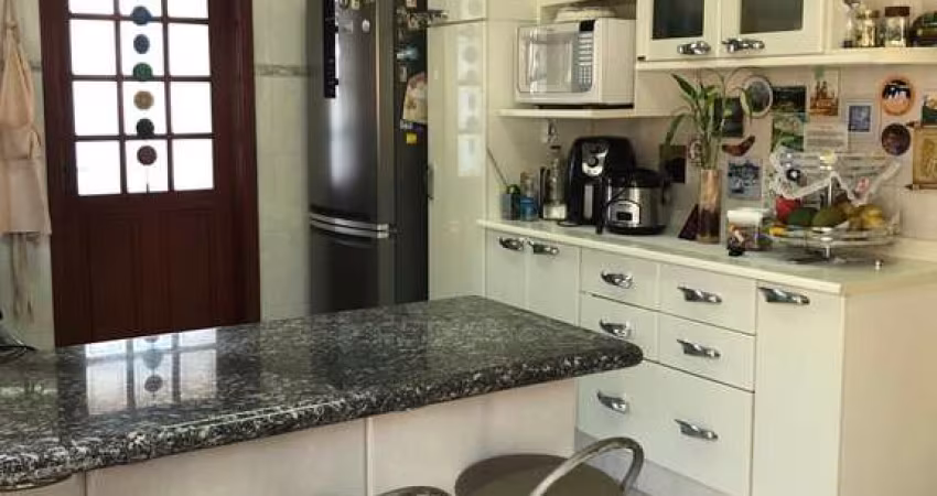 Casa com 3 quartos à venda na Tenente Sílvio Fleming, 457, Vila Bonilha, São Paulo