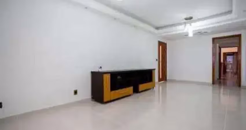 Casa com 3 quartos à venda na Rua Evandro Danton Ferreira Gandra, 101, Vila Mangalot, São Paulo