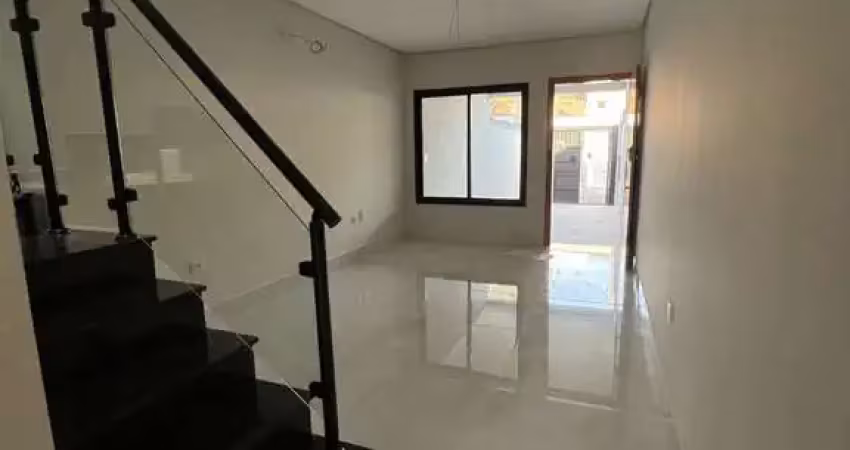 Casa com 3 quartos à venda na Rua Domingos de Magalhães, 80, Parque Maria Domitila, São Paulo