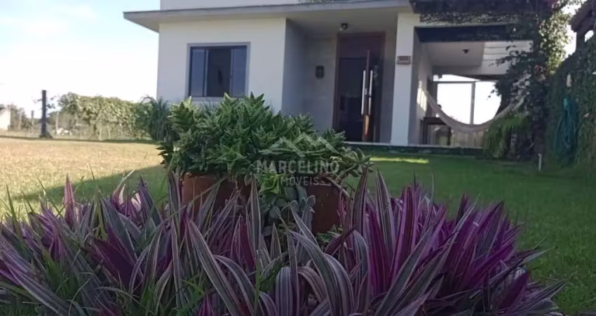 Casa com 2 quartos à venda em Alto Arroio, Imbituba 