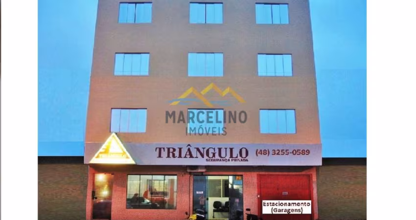 Apartamento Padrão no centro de Imbituba.