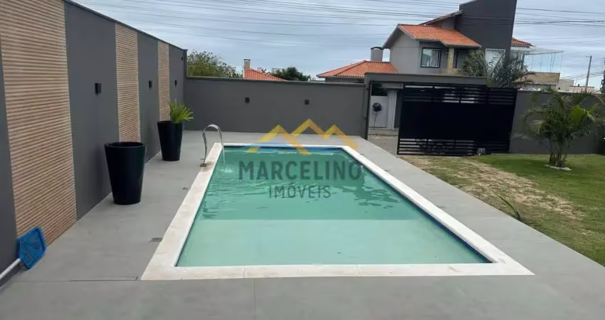 Casa Alto Padrão em Village, Imbituba/SC