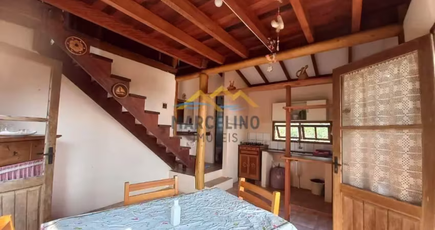 Casa à venda no bairro Praia da Gamboa - Garopaba/SC