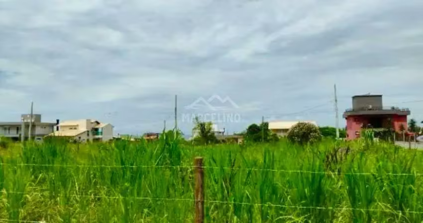 Terreno à venda na Praia da Gamboa, Garopaba 