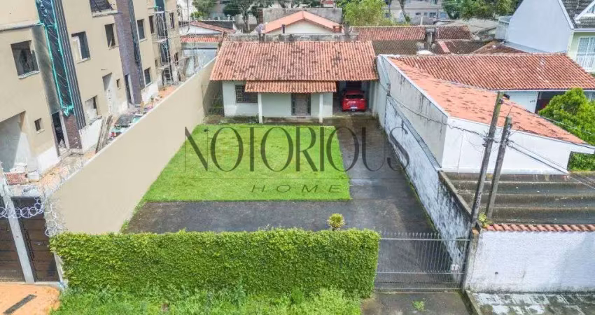 Casa com 3 quartos à venda na Rua Rosa Sahagoff, 472, Uberaba, Curitiba