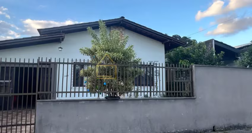 Casa com 3 quartos à venda na Rua José Salomon, Costa e Silva, Joinville
