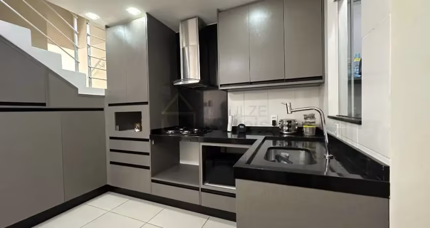 Casa com 2 quartos à venda na Rua São Miguel, Boa Vista, Joinville