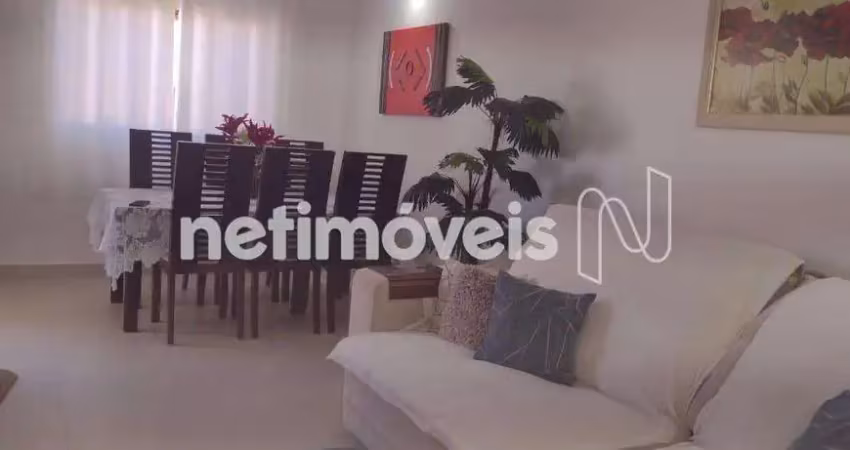 Casa com 3 quartos à venda na Rua Cabo Aírton Braga, Vitória, Belo Horizonte