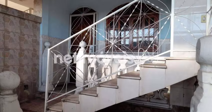 Casa com 3 quartos à venda na Rua Desembargador Custódio Lustosa, Itapoã, Belo Horizonte