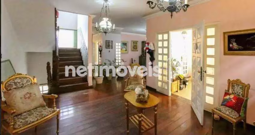 Casa com 3 quartos à venda na Rua Henrique Burnier, Grajaú, Belo Horizonte