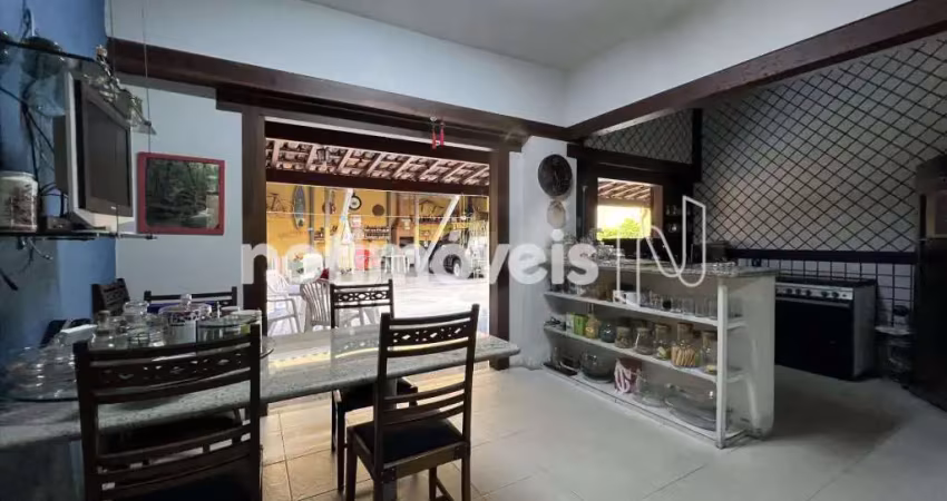 Casa com 2 quartos à venda na Rua Desembargador Torres, Caiçaras, Belo Horizonte
