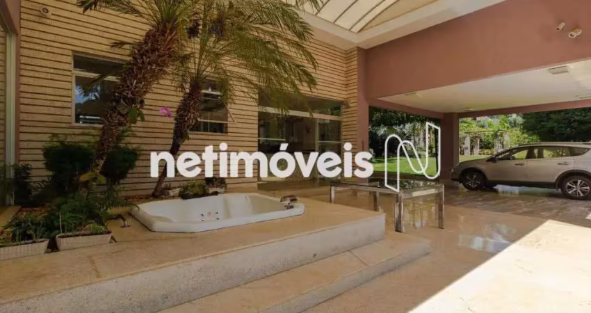 Casa com 6 quartos à venda na Avenida Dora Tomich Laender, Braúnas, Belo Horizonte