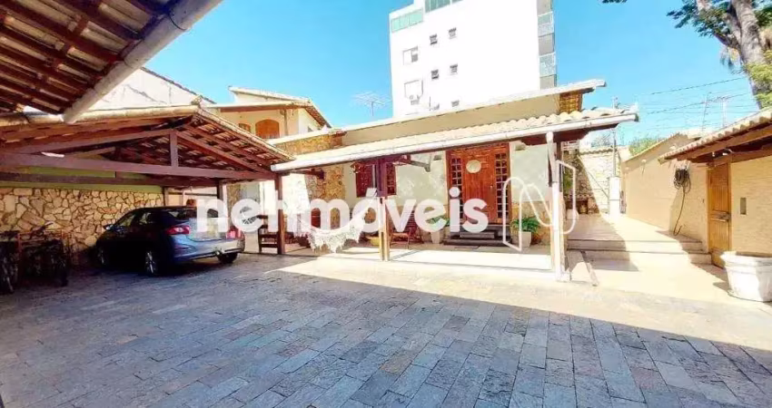 Casa com 5 quartos à venda na Rua Honorina Esteves Giannetti, Itapoã, Belo Horizonte