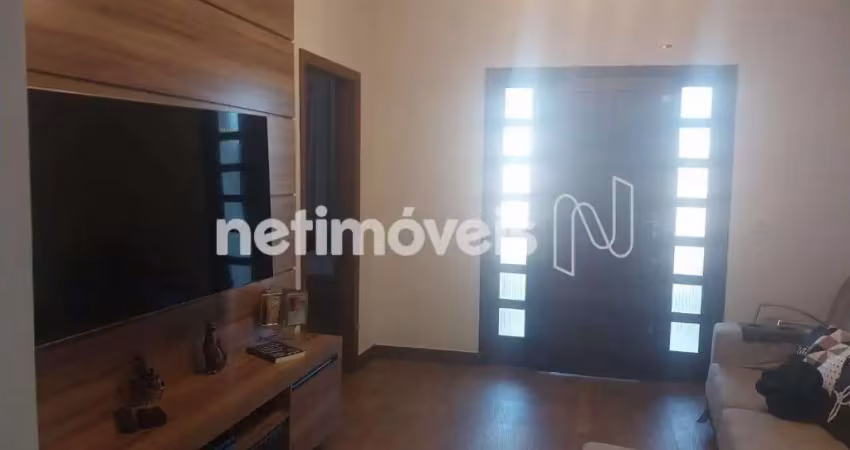 Casa com 3 quartos à venda na Rua Araxá, Colégio Batista, Belo Horizonte