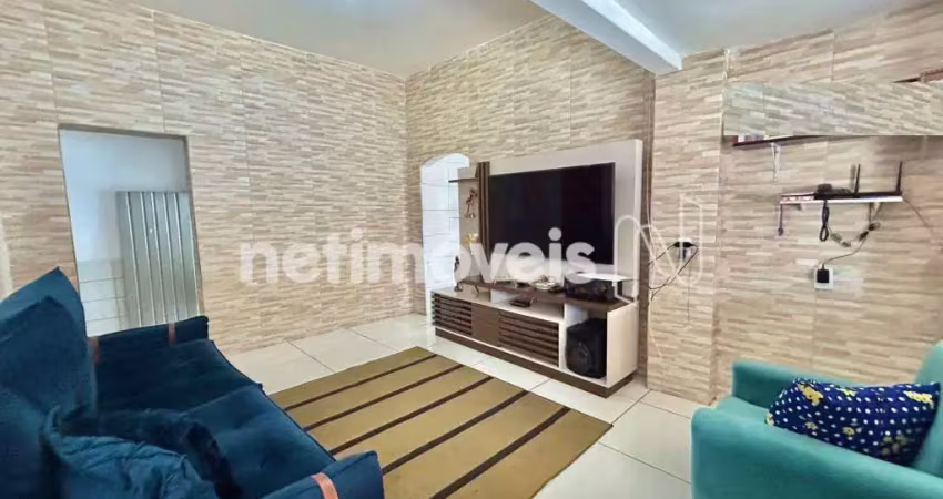 Casa com 2 quartos à venda na Rua Babel, Glória, Belo Horizonte