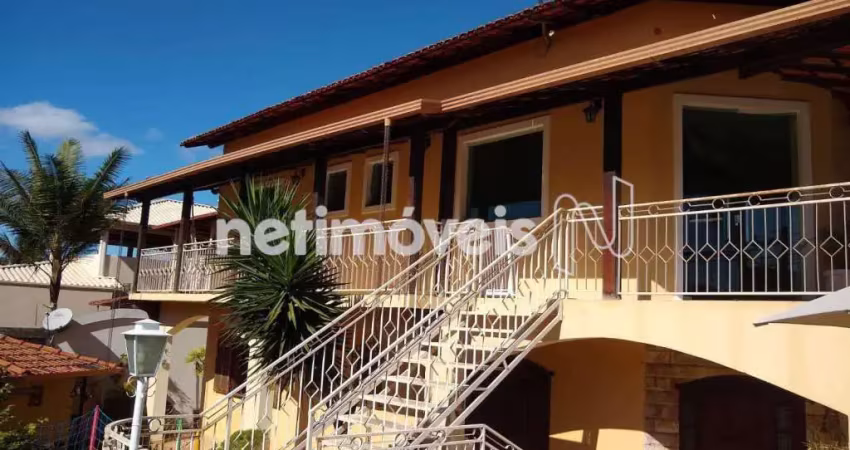 Casa com 3 quartos à venda na Rua Tenente Castorino da Costa, Tijuco, Contagem