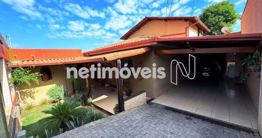 Casa com 3 quartos à venda na Rua dos Agrimensores, Alípio de Melo, Belo Horizonte