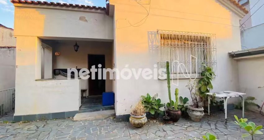 Casa com 3 quartos à venda na Rua Santa Bárbara, Sagrada Família, Belo Horizonte