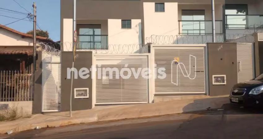 Casa com 3 quartos à venda na Rua Desembargador Arthur Albino, Floramar, Belo Horizonte