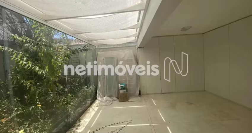 Área externa temos uma piscina, sauna, espaço gourmet com churrasqueira, e um belo solário.