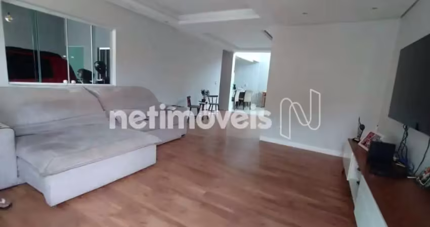 Casa em condomínio fechado com 4 quartos à venda na Rua Berilo, Paciência, Sabará