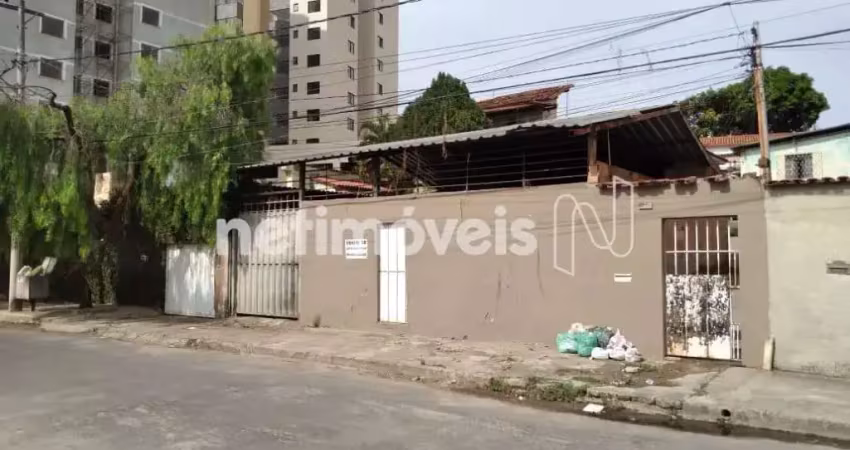 Ponto comercial à venda na Rua Carapebus, São Gotardo, Contagem