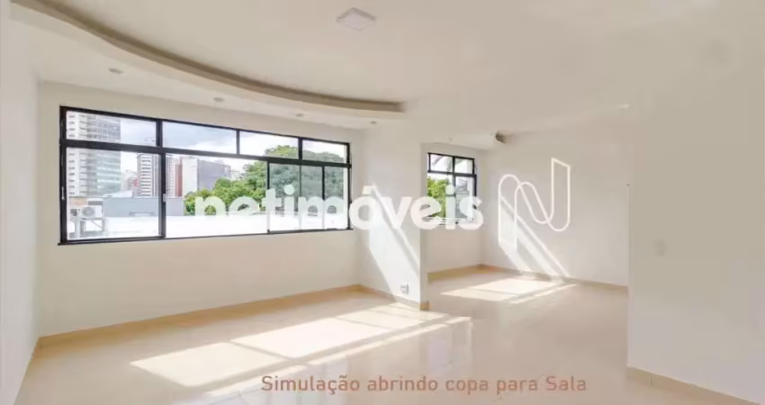Quatro quartos muito amplo, no melhor do funcionários, 2 vagas ao lado da afonso pena.
