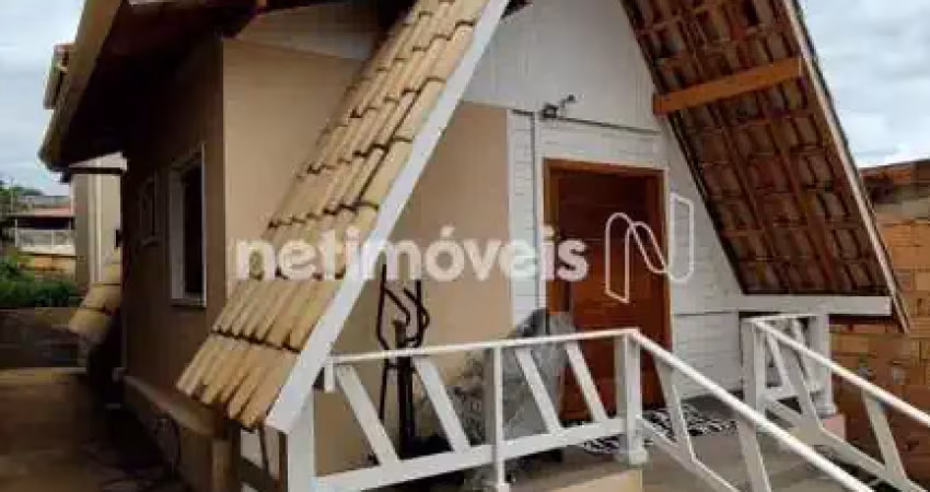 Casa com 2 quartos à venda na Rua Geraldo Parreiras, Trevo, Belo Horizonte